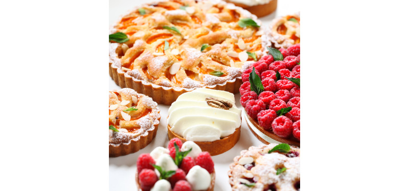 Tarts with berries