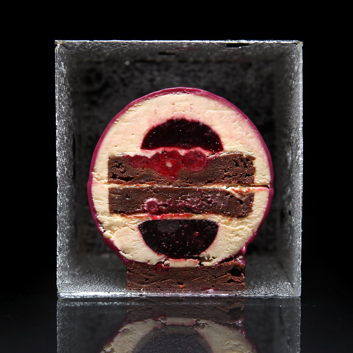 The composition Ball, Cube and Triangle