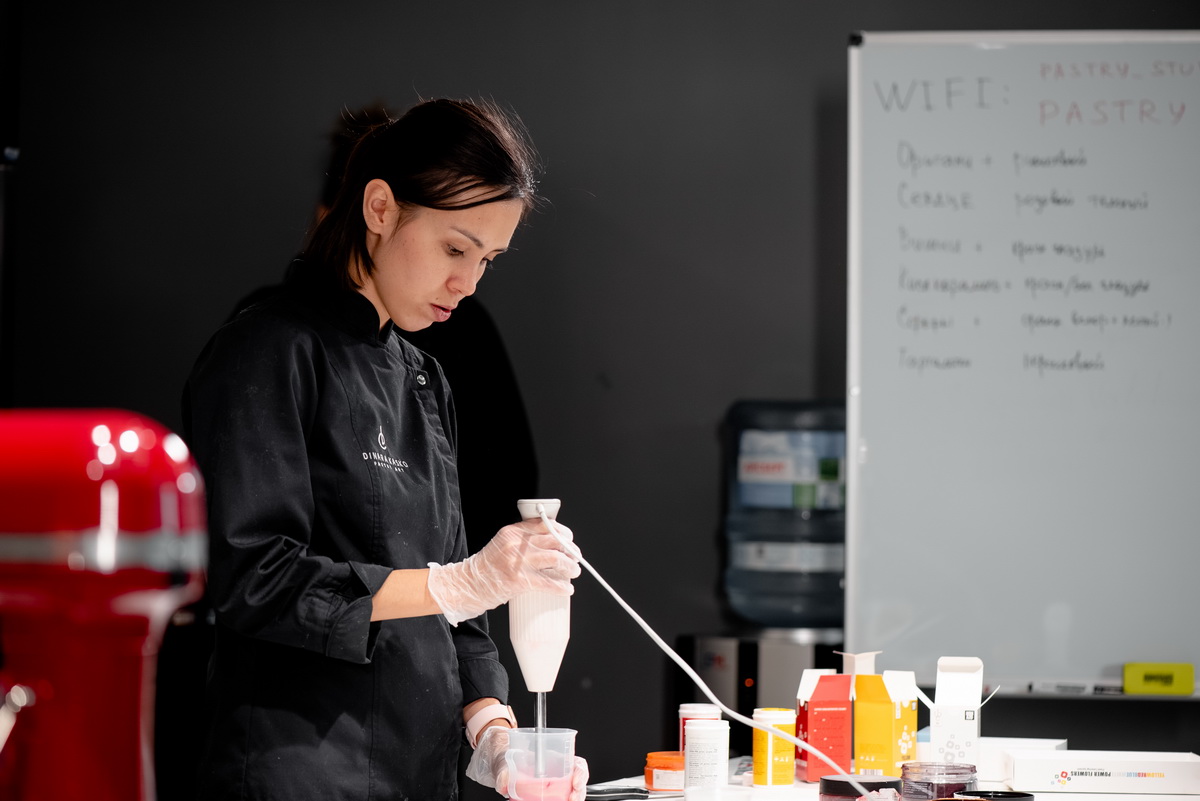 Dinara Kasko Pastry Class