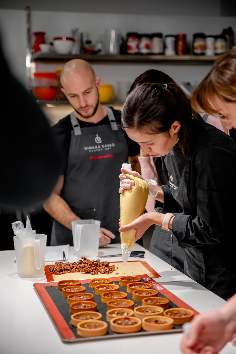 Dinara Kasko Pastry Class