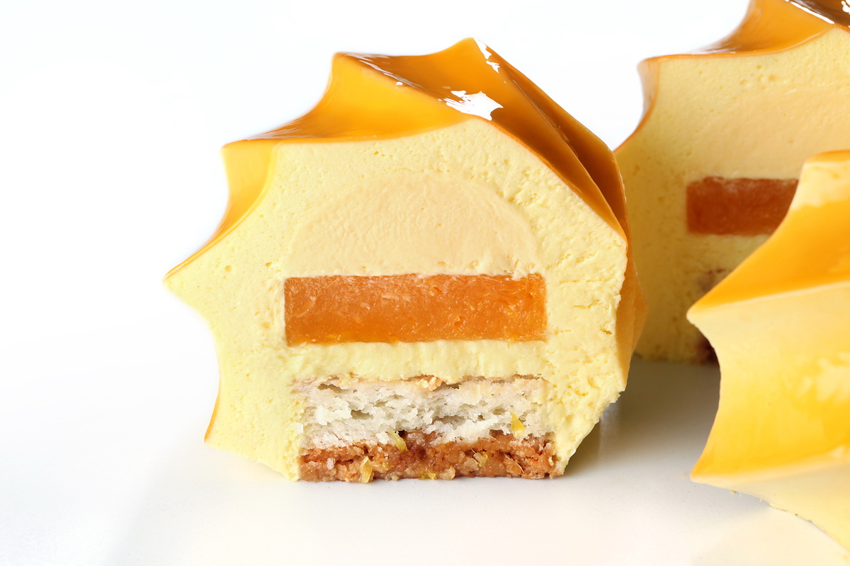 Torus Passion Fruit Cake